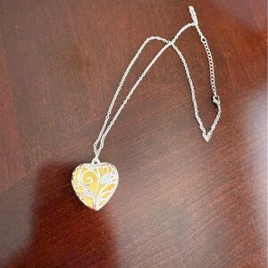 Glow in the dark Silver Tone Necklace